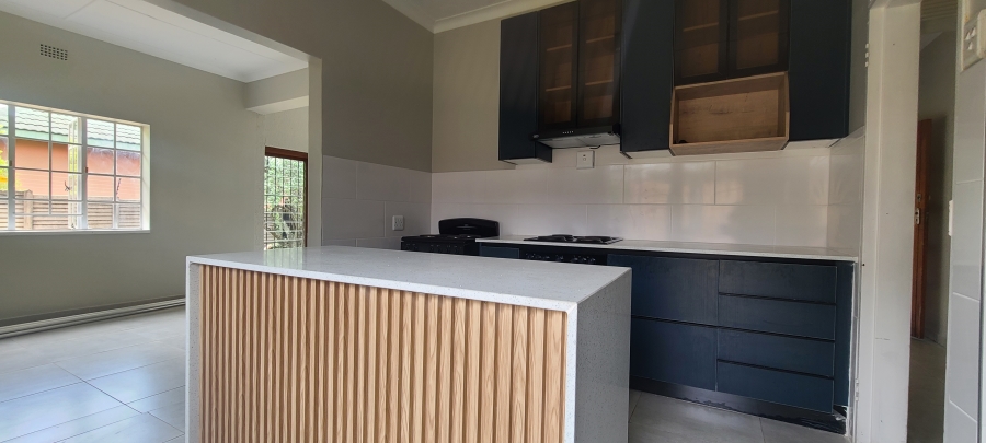 To Let 6 Bedroom Property for Rent in Edendale Gauteng
