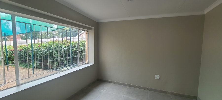 To Let 6 Bedroom Property for Rent in Edendale Gauteng
