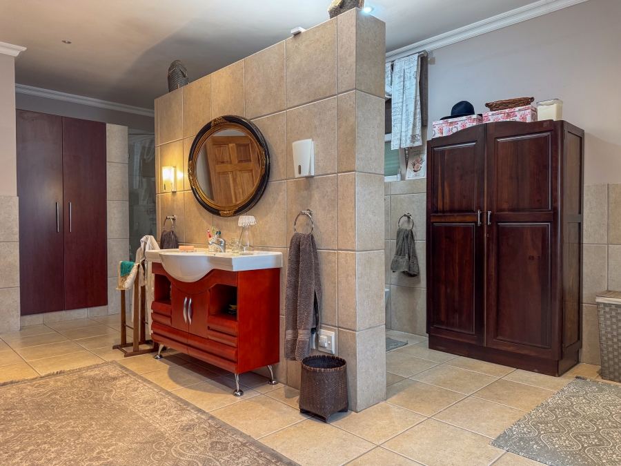 4 Bedroom Property for Sale in Blue Saddle Ranches Gauteng