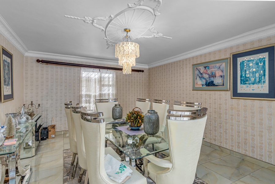 7 Bedroom Property for Sale in Kelvin Gauteng