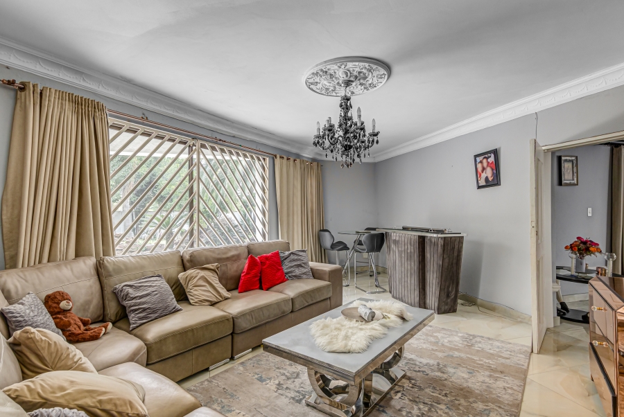 7 Bedroom Property for Sale in Kelvin Gauteng