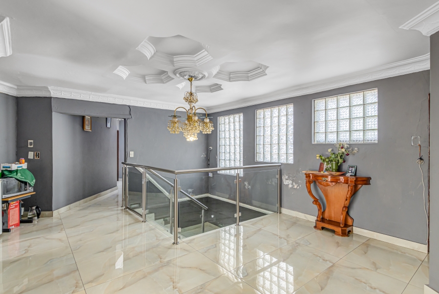 7 Bedroom Property for Sale in Kelvin Gauteng