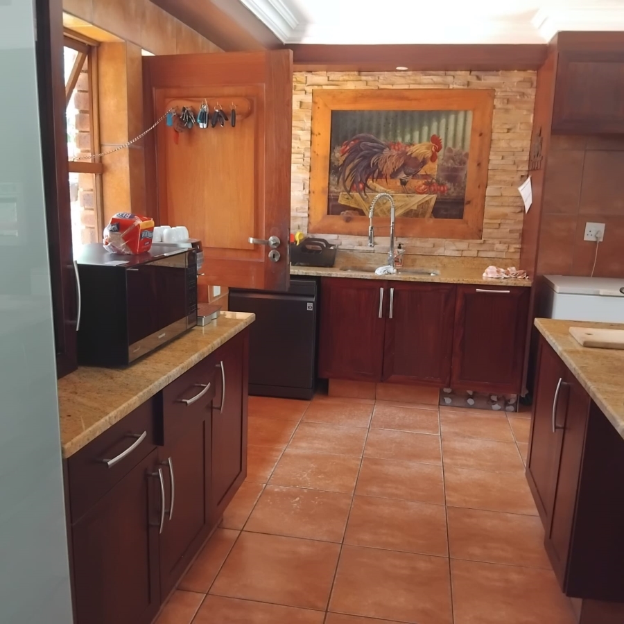 4 Bedroom Property for Sale in Ruimsig Gauteng