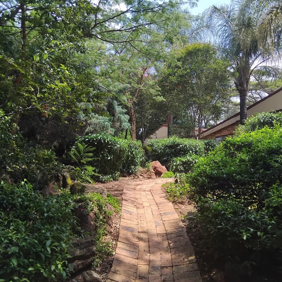 4 Bedroom Property for Sale in Ruimsig Gauteng