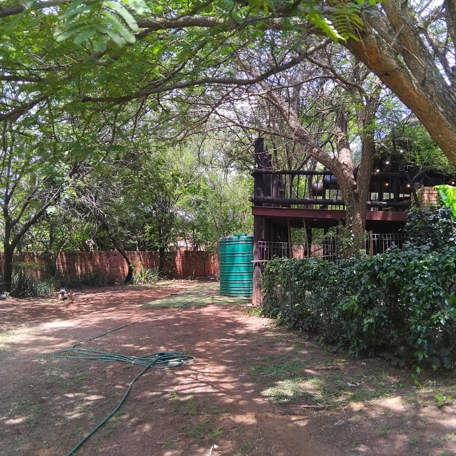 4 Bedroom Property for Sale in Ruimsig Gauteng