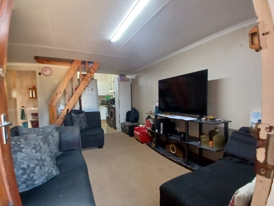 3 Bedroom Property for Sale in Mindalore Gauteng