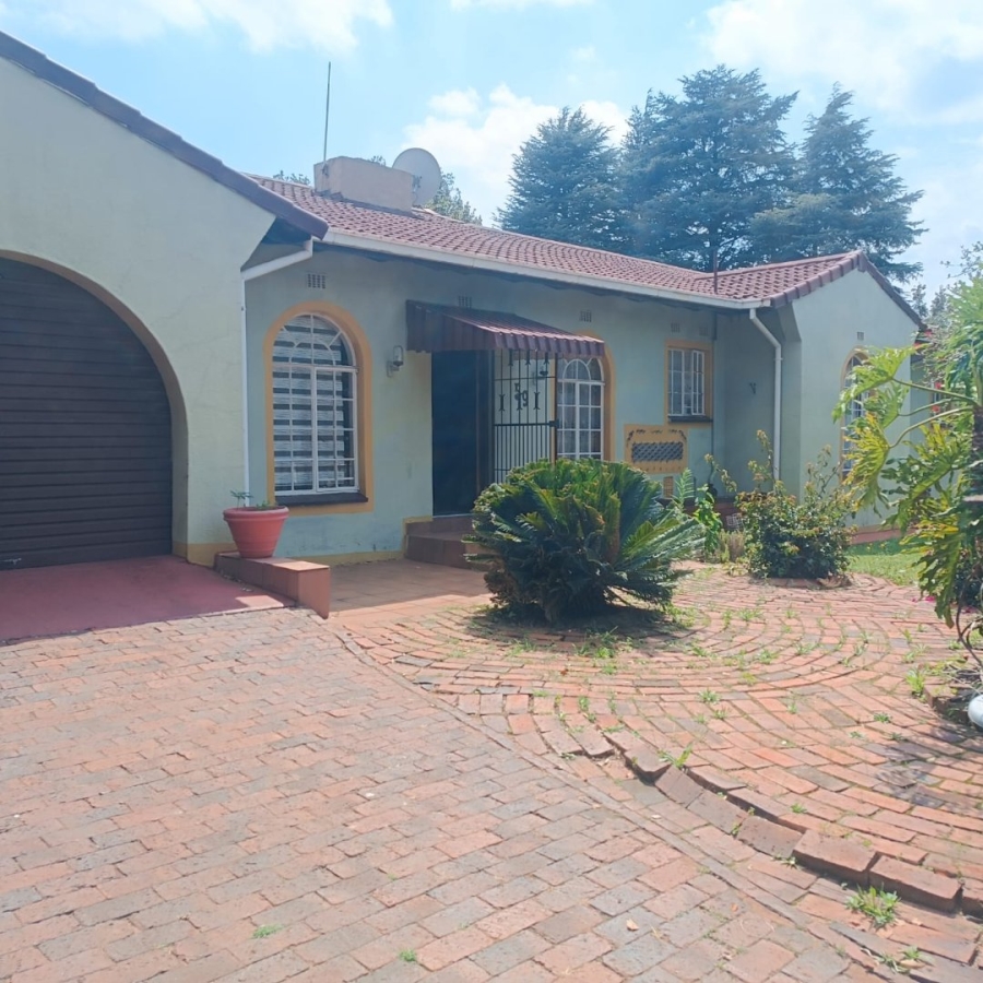 3 Bedroom Property for Sale in Witpoortjie Gauteng