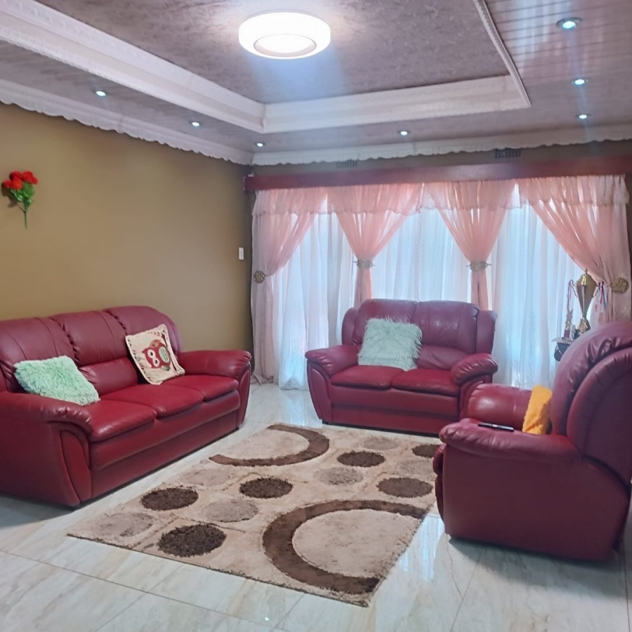 3 Bedroom Property for Sale in Witpoortjie Gauteng