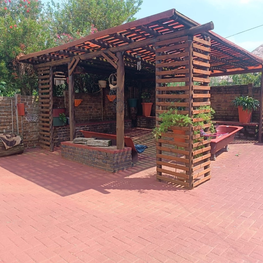 3 Bedroom Property for Sale in Witpoortjie Gauteng