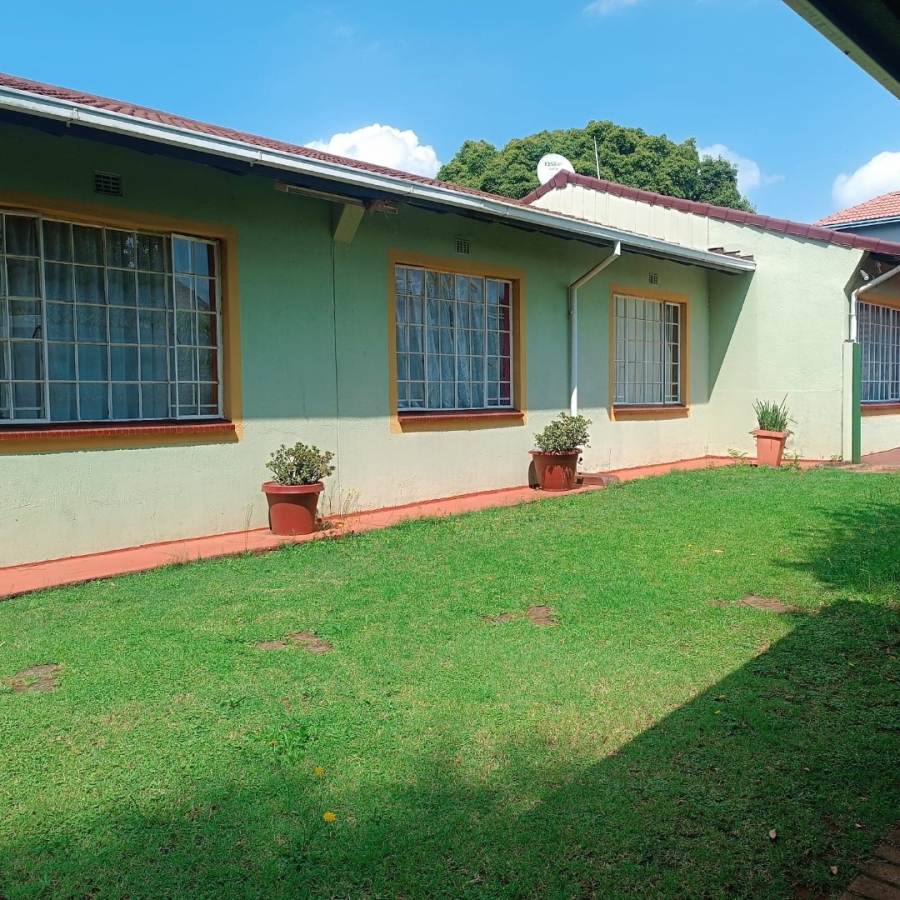 3 Bedroom Property for Sale in Witpoortjie Gauteng