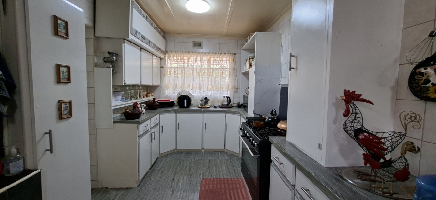 3 Bedroom Property for Sale in Silverfields Gauteng