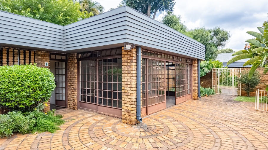 4 Bedroom Property for Sale in Brooklyn Gauteng