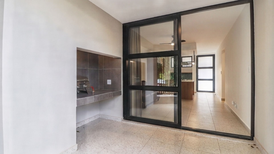 To Let 2 Bedroom Property for Rent in Lynnwood Glen Gauteng