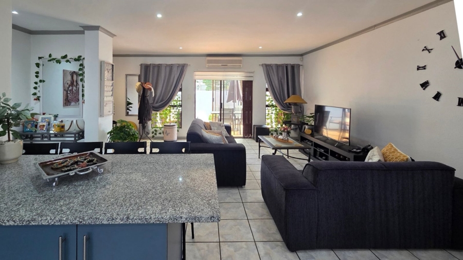 2 Bedroom Property for Sale in Beyers Park Gauteng