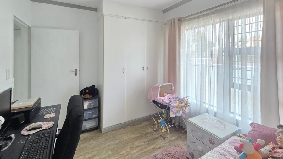 2 Bedroom Property for Sale in Beyers Park Gauteng