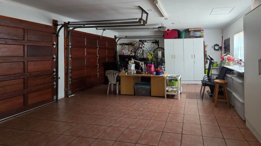 2 Bedroom Property for Sale in Beyers Park Gauteng