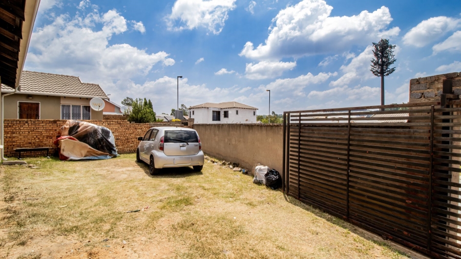 3 Bedroom Property for Sale in Cosmo City Gauteng