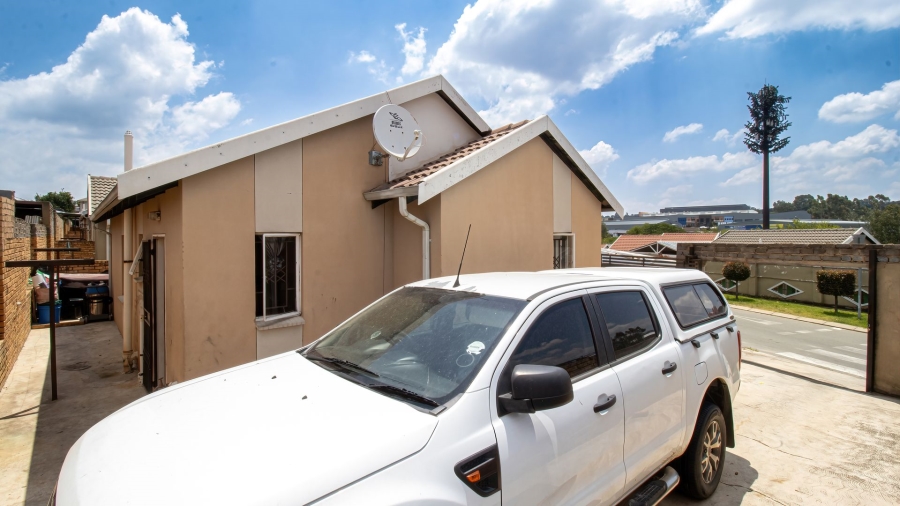 3 Bedroom Property for Sale in Cosmo City Gauteng