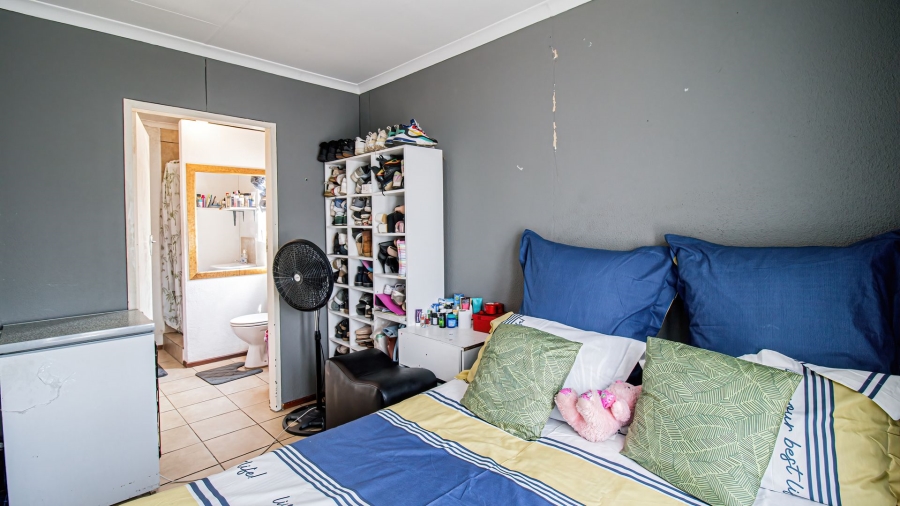 3 Bedroom Property for Sale in Cosmo City Gauteng