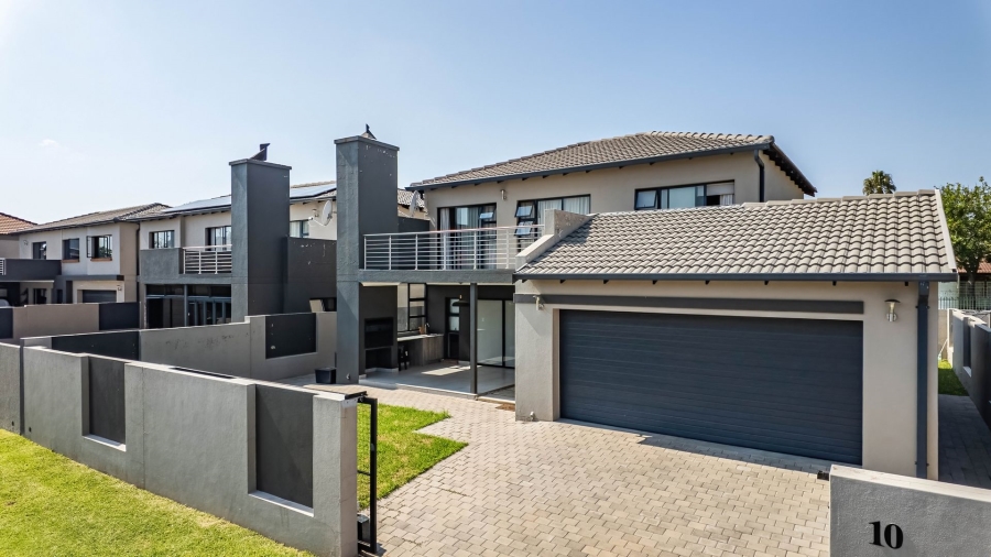 3 Bedroom Property for Sale in Sinoville Gauteng