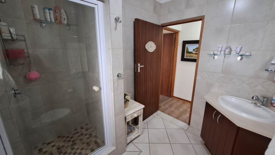 4 Bedroom Property for Sale in Jordaan Park Gauteng