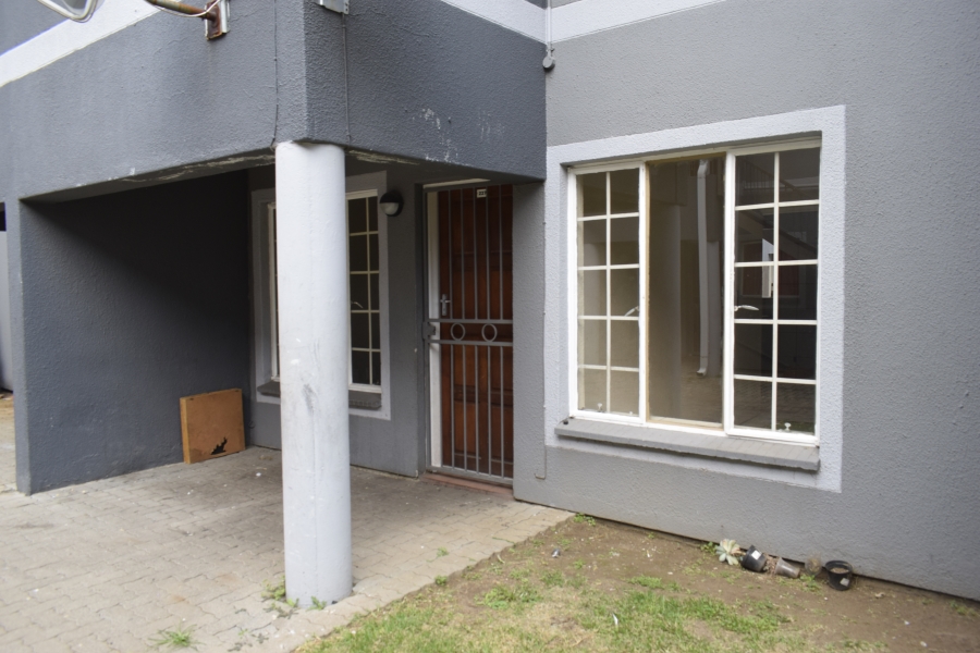 1 Bedroom Property for Sale in Comet Gauteng