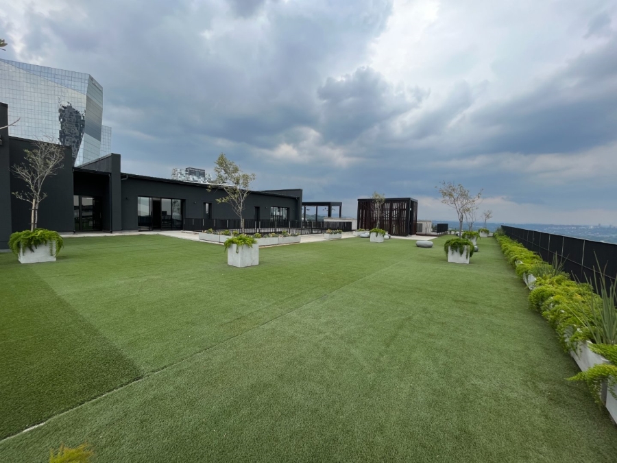 2 Bedroom Property for Sale in Sandown Gauteng