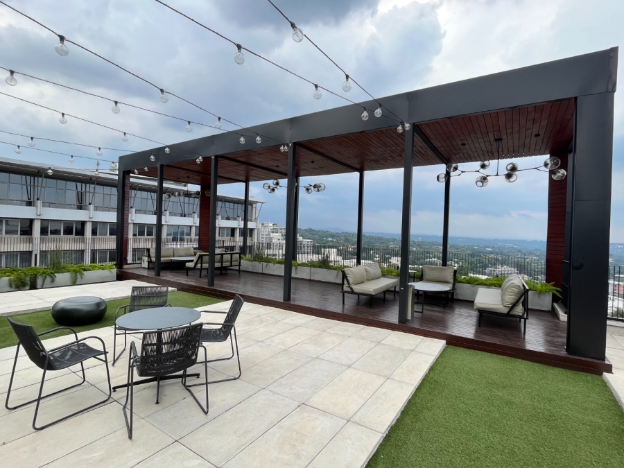 2 Bedroom Property for Sale in Sandown Gauteng