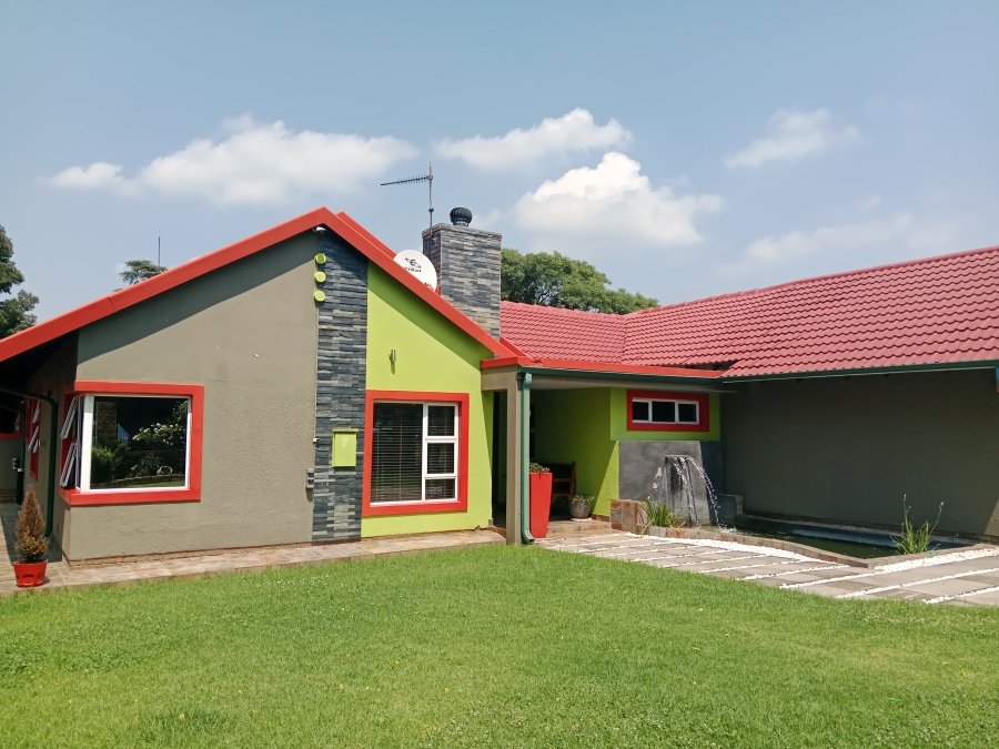 4 Bedroom Property for Sale in Brackendowns Gauteng