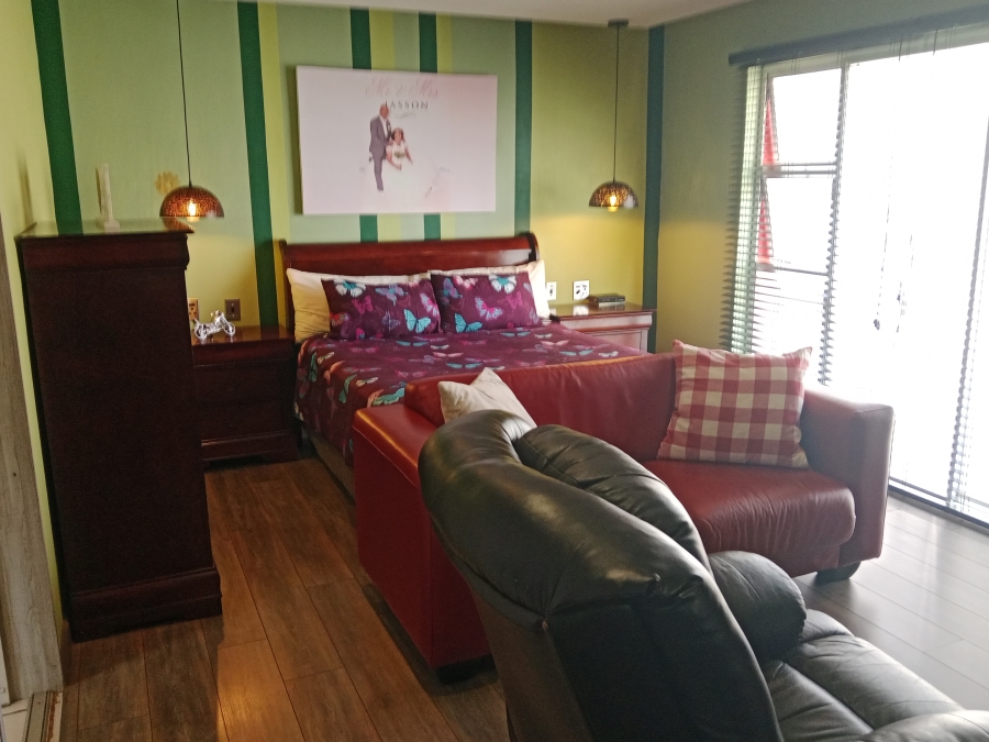 4 Bedroom Property for Sale in Brackendowns Gauteng