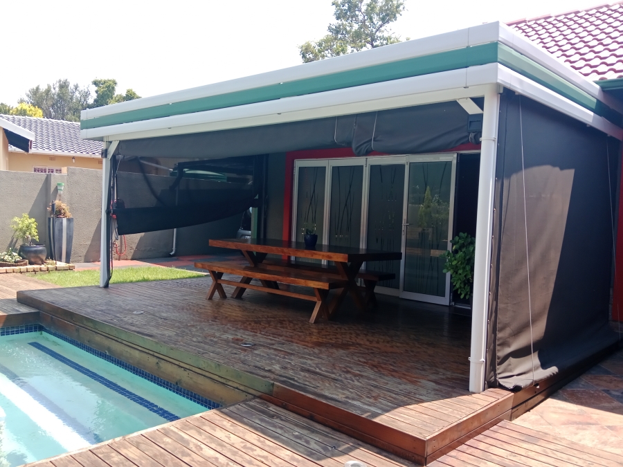 4 Bedroom Property for Sale in Brackendowns Gauteng