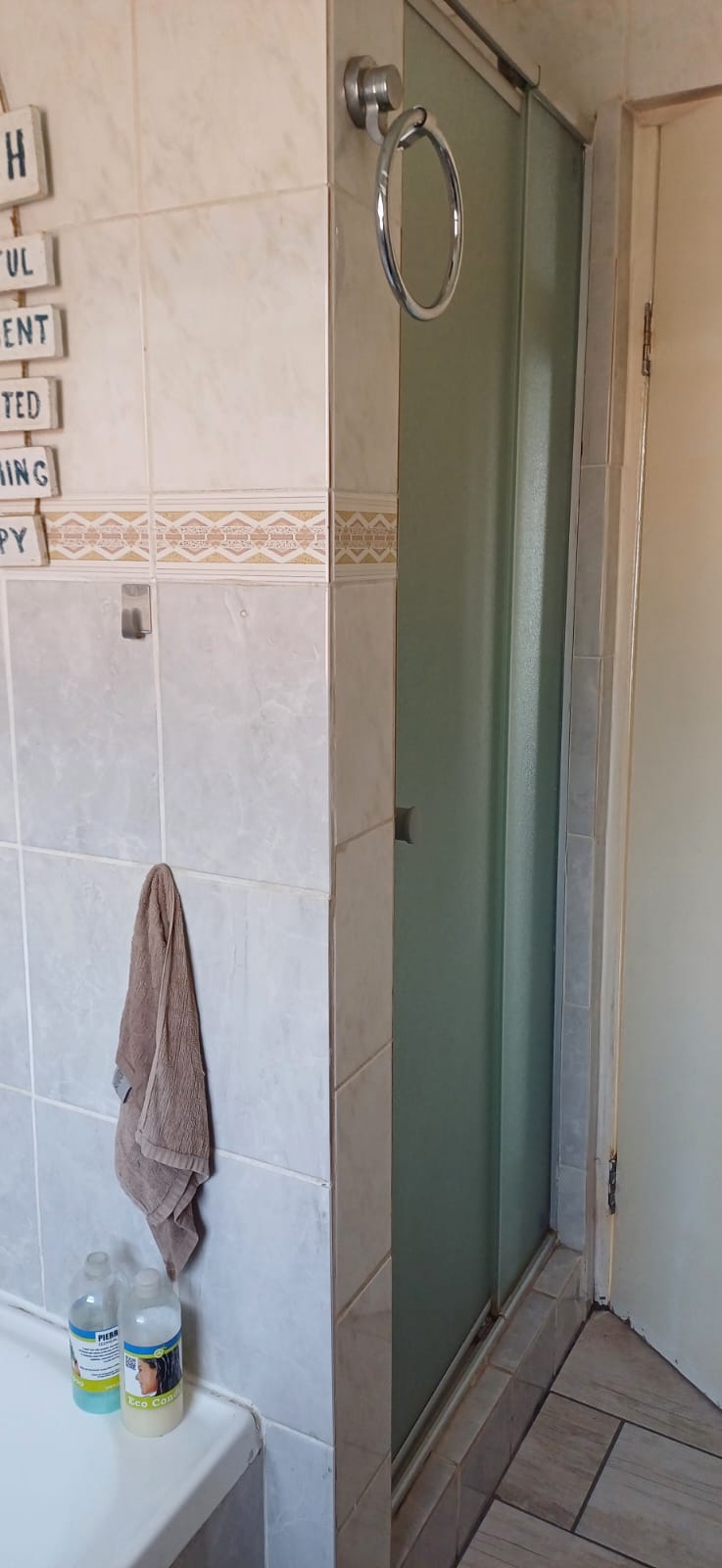 To Let 2 Bedroom Property for Rent in South Crest Gauteng