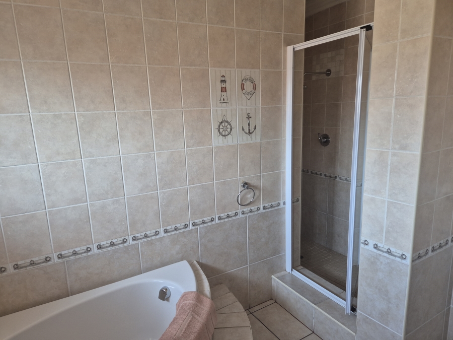 4 Bedroom Property for Sale in Glenvista Gauteng