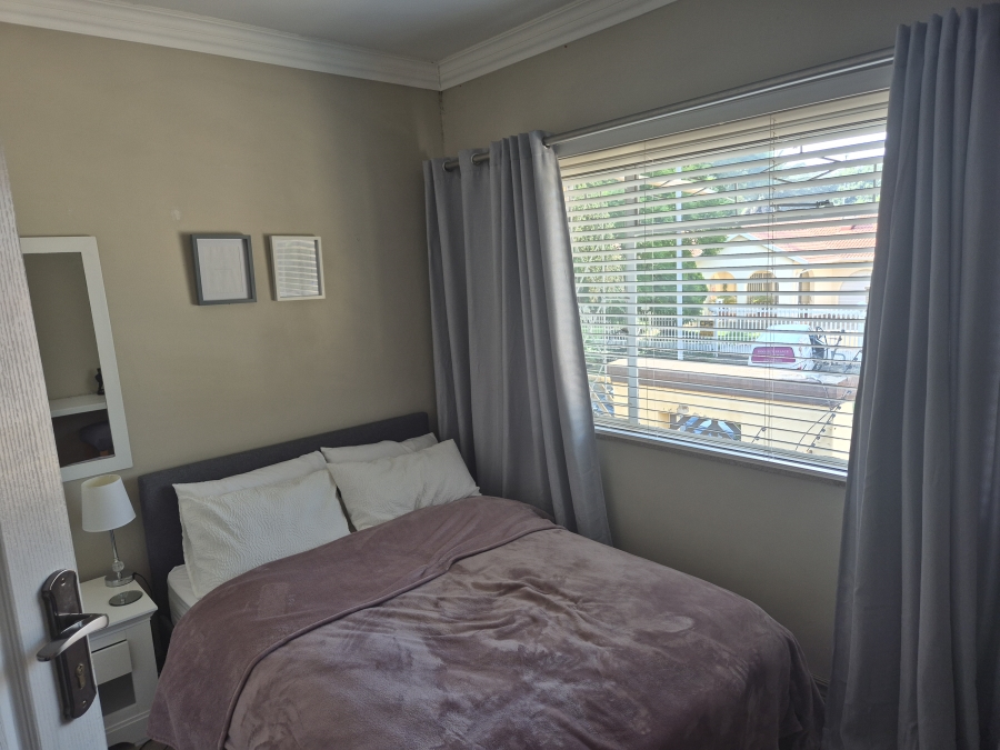 4 Bedroom Property for Sale in Glenvista Gauteng