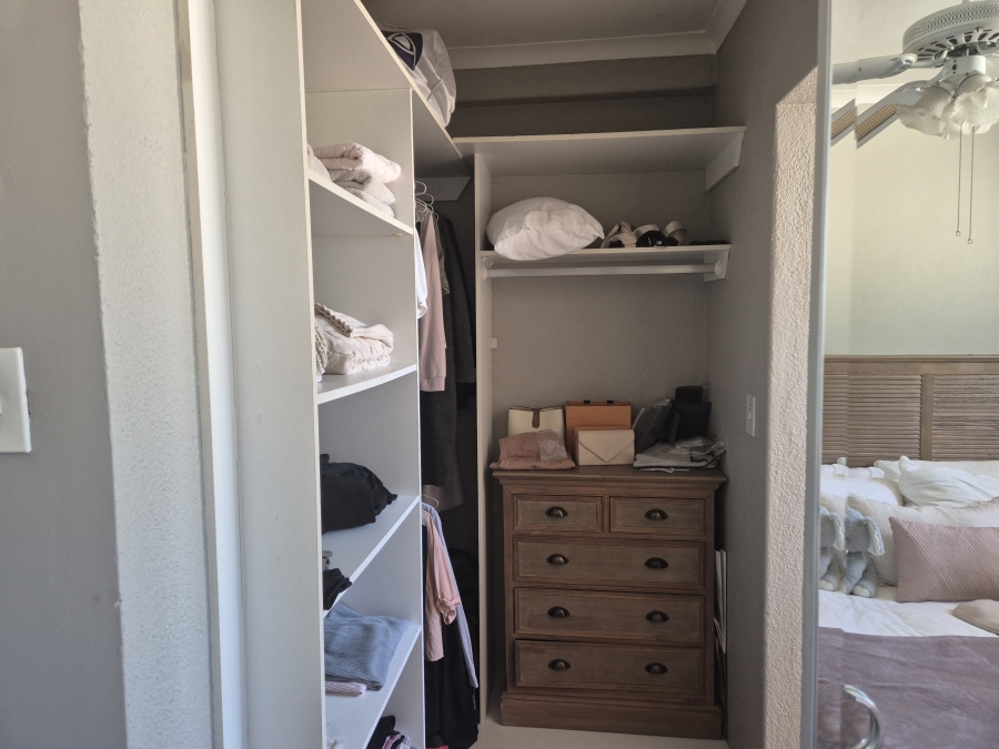 4 Bedroom Property for Sale in Glenvista Gauteng