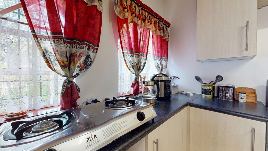 3 Bedroom Property for Sale in Farrarmere Gauteng