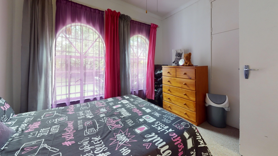 3 Bedroom Property for Sale in Farrarmere Gauteng