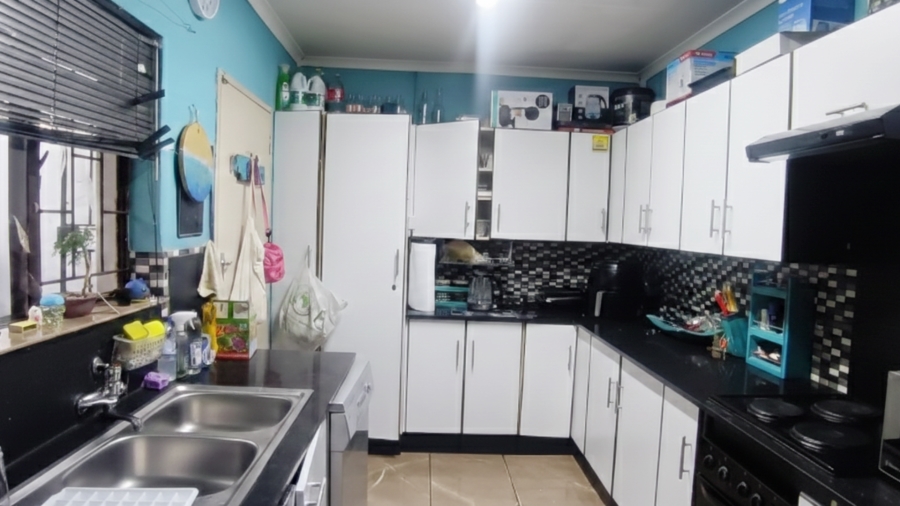 3 Bedroom Property for Sale in Impala Park Gauteng