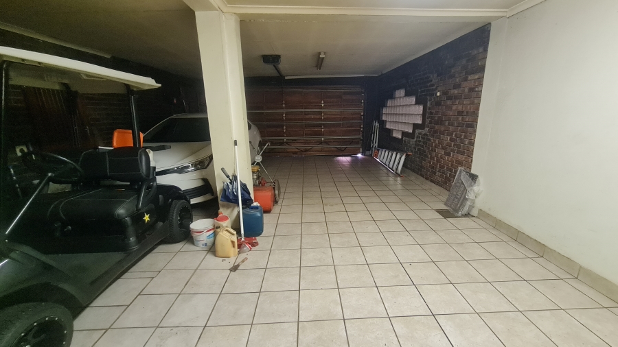 4 Bedroom Property for Sale in New State Areas Gauteng