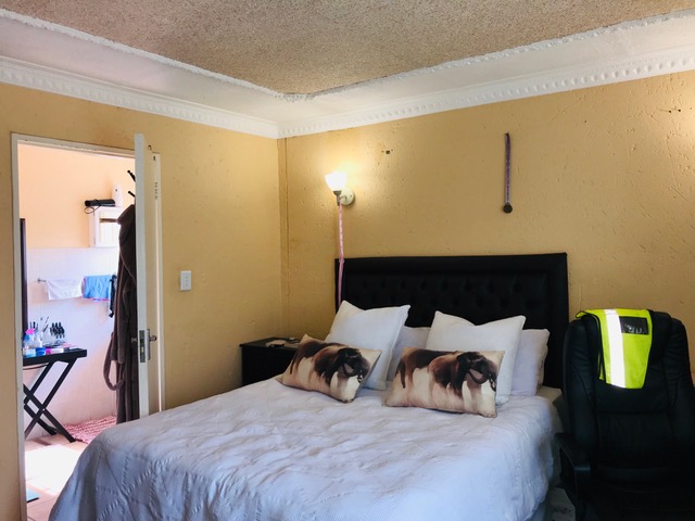 4 Bedroom Property for Sale in Sonneveld Gauteng