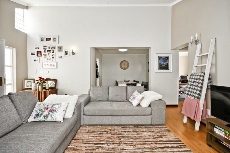 3 Bedroom Property for Sale in Sunninghill Gauteng