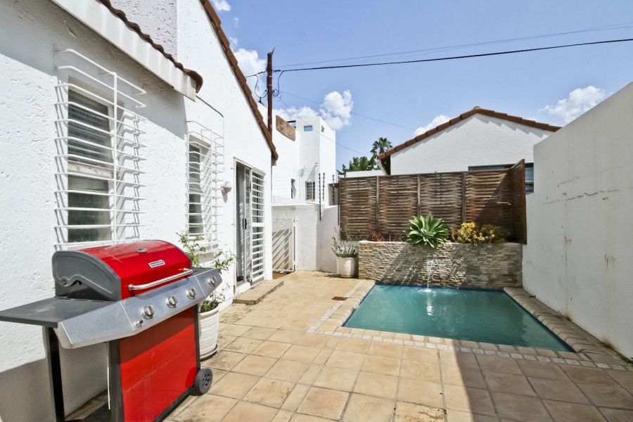 3 Bedroom Property for Sale in Sunninghill Gauteng