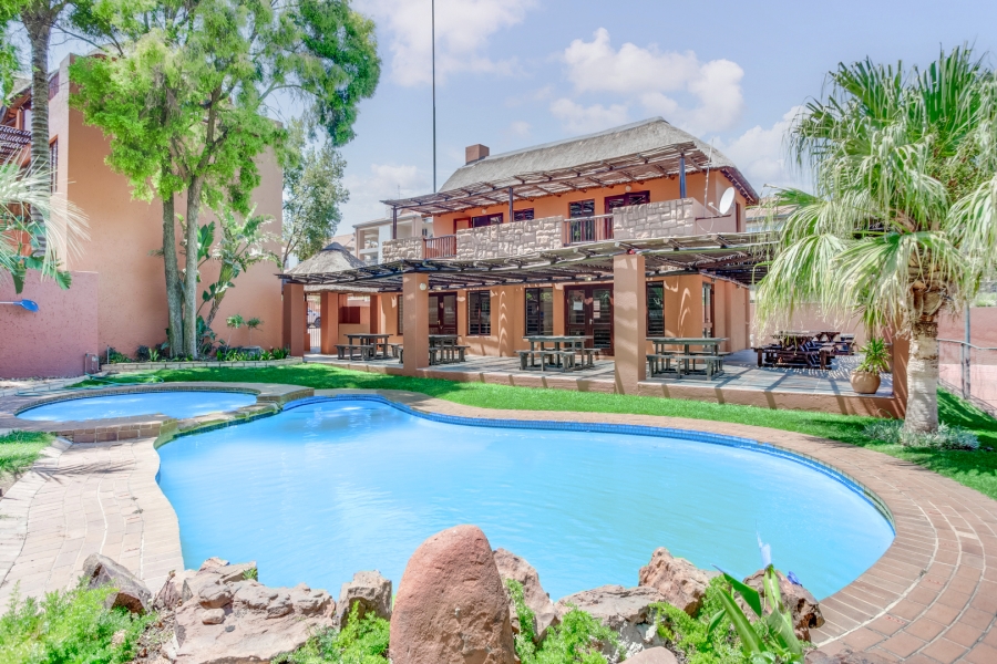 1 Bedroom Property for Sale in Sunninghill Gauteng