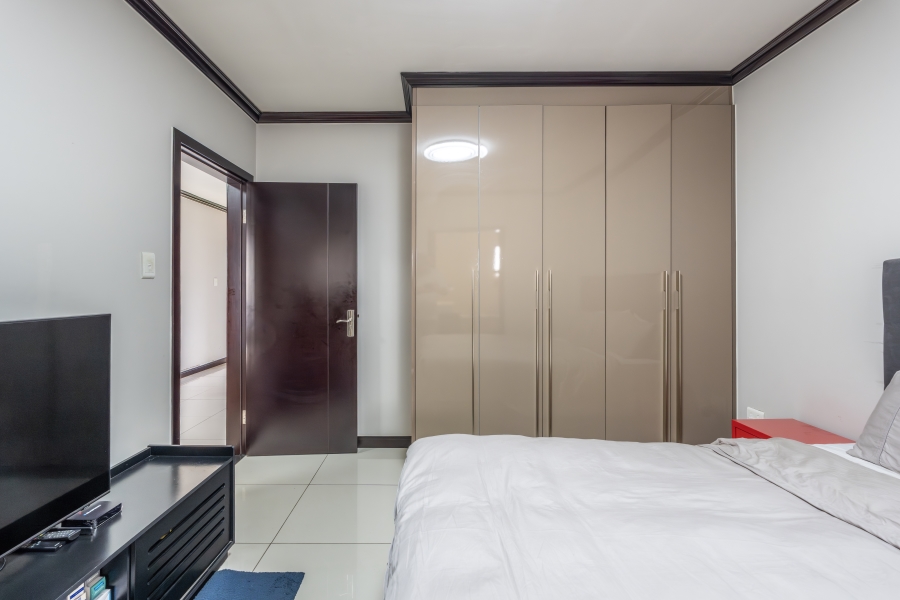 1 Bedroom Property for Sale in Broadacres Gauteng