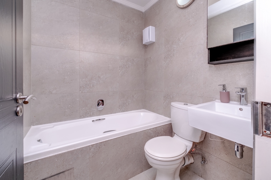 2 Bedroom Property for Sale in Sandown Gauteng