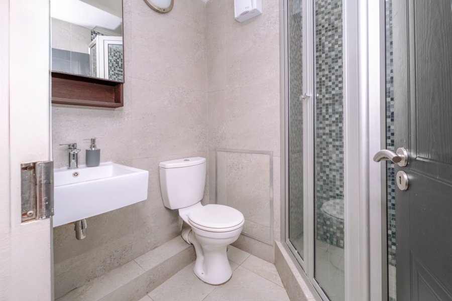 2 Bedroom Property for Sale in Sandown Gauteng