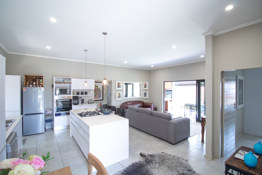 3 Bedroom Property for Sale in Vorna Valley Gauteng