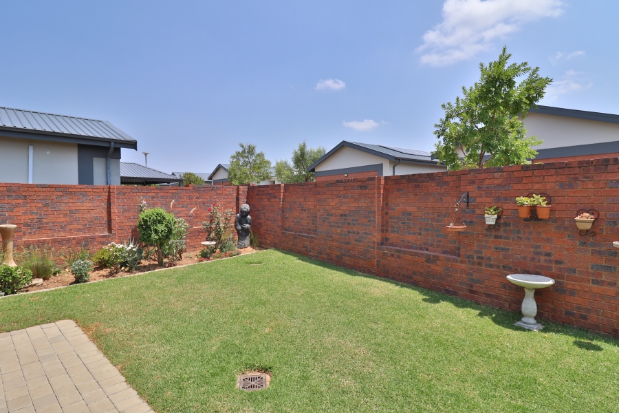3 Bedroom Property for Sale in Vorna Valley Gauteng