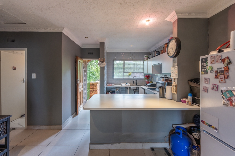 2 Bedroom Property for Sale in Buccleuch Gauteng