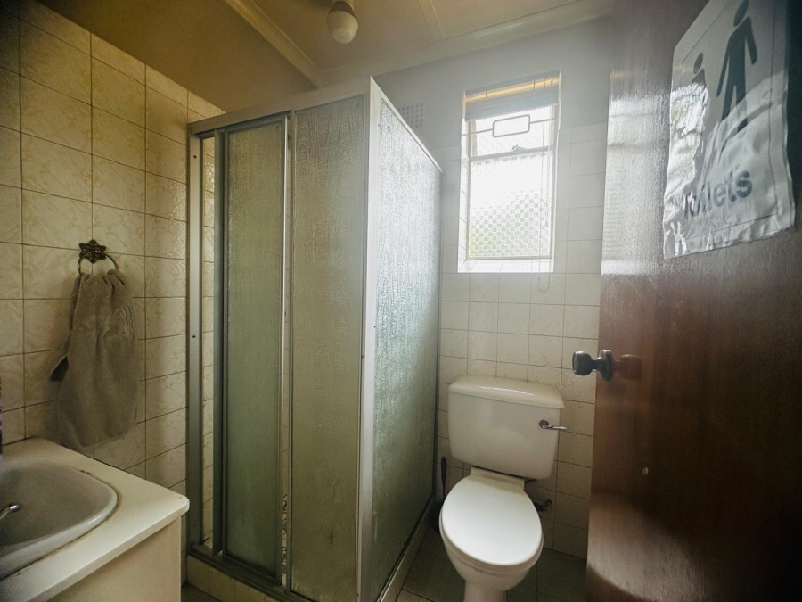 To Let commercial Property for Rent in Kenleaf Gauteng